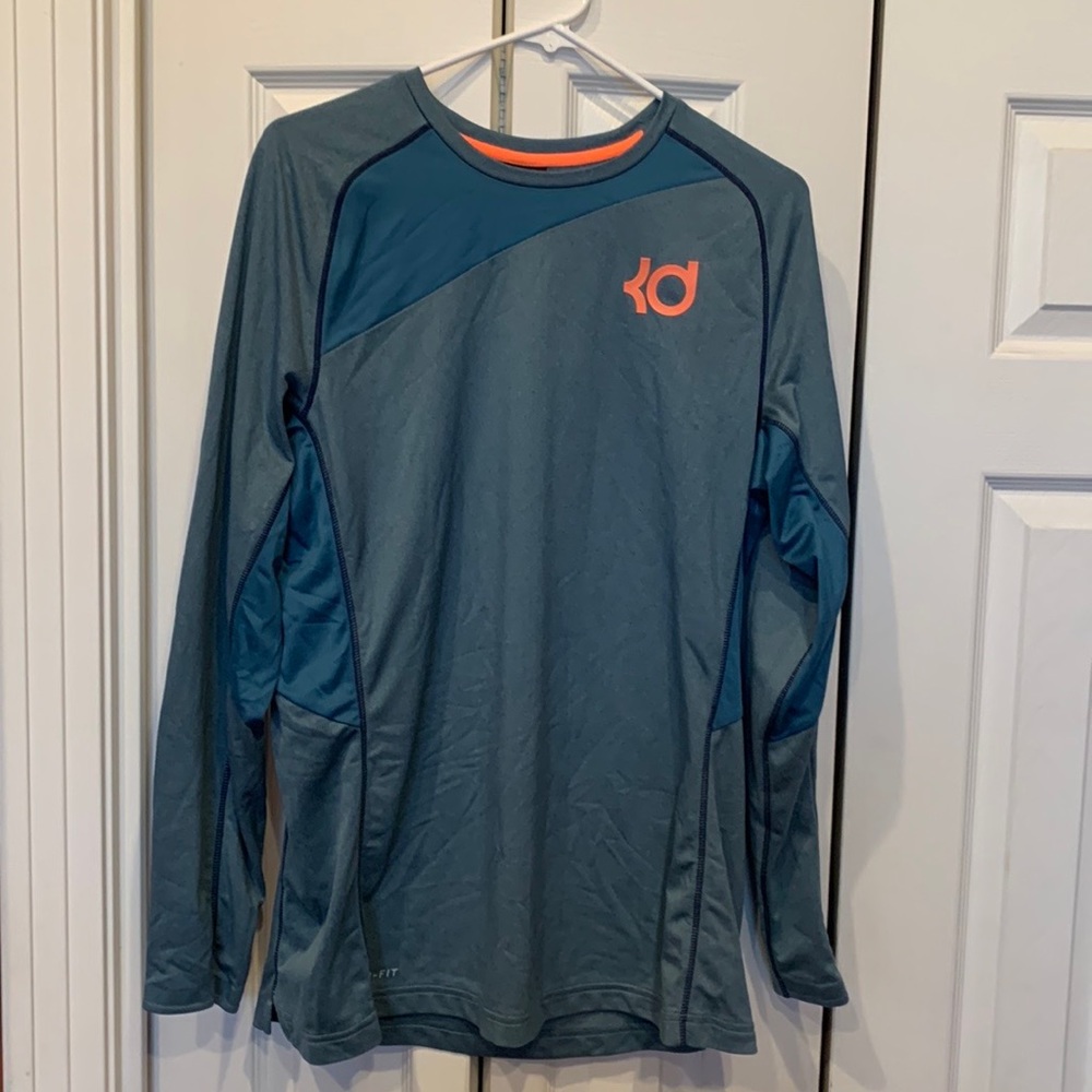 Nike KD warm up shirt. Size M